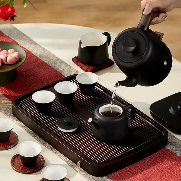 鸣盏 无缝一体壶泡茶套组 详情图 3