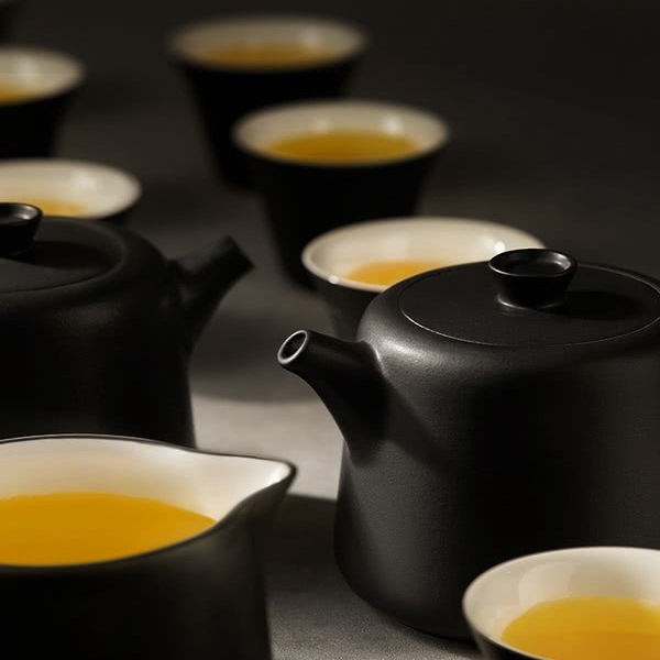 鸣盏 无缝一体壶泡茶套组 详情图 5